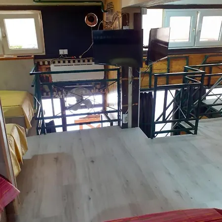 Апартаменты Porodicni Apartman,viktor Cafee Шабац